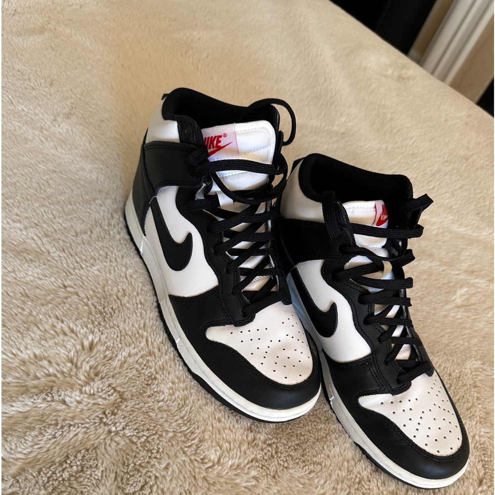 Panda Dunks